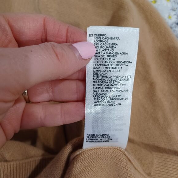 Reiss Men’s Regal 100% Cashmere Roll Neck Sweater in Camel Biege Size M - Picture 9 of 10